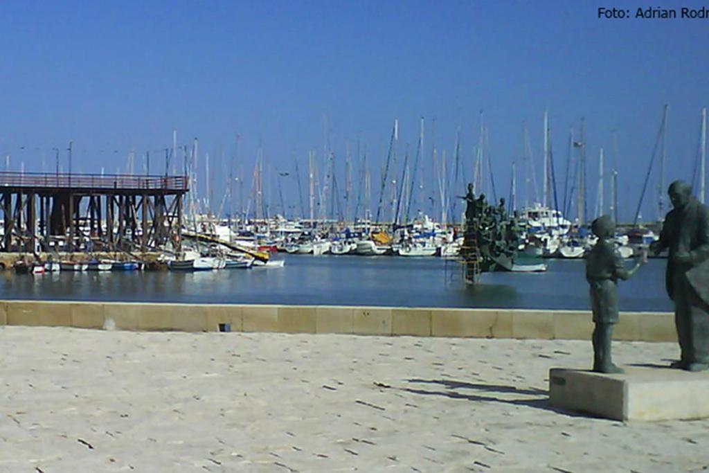 Piso Centro Ciudad Club Nautico Apartment Torrevieja Luaran gambar