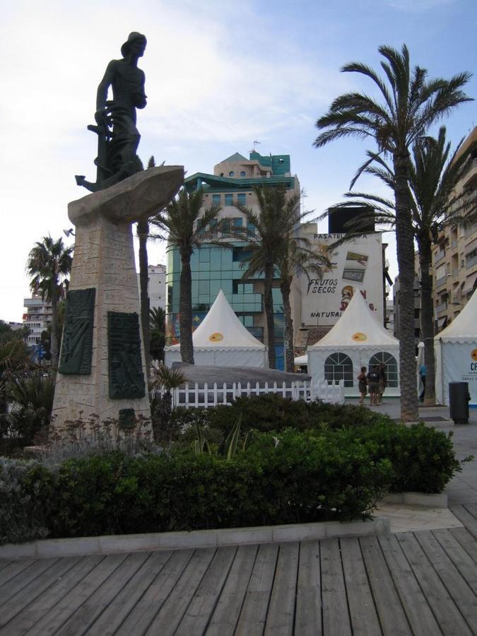 Piso Centro Ciudad Club Nautico Apartment Torrevieja Luaran gambar