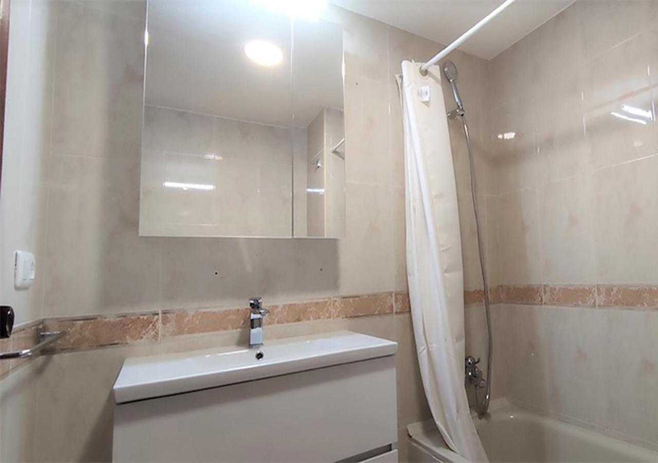 Piso Centro Ciudad Club Nautico Apartment Torrevieja Luaran gambar